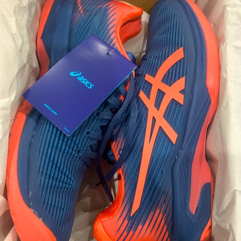 Women’s ASICS Solution Speed FF. Grand Shark/Papaya.